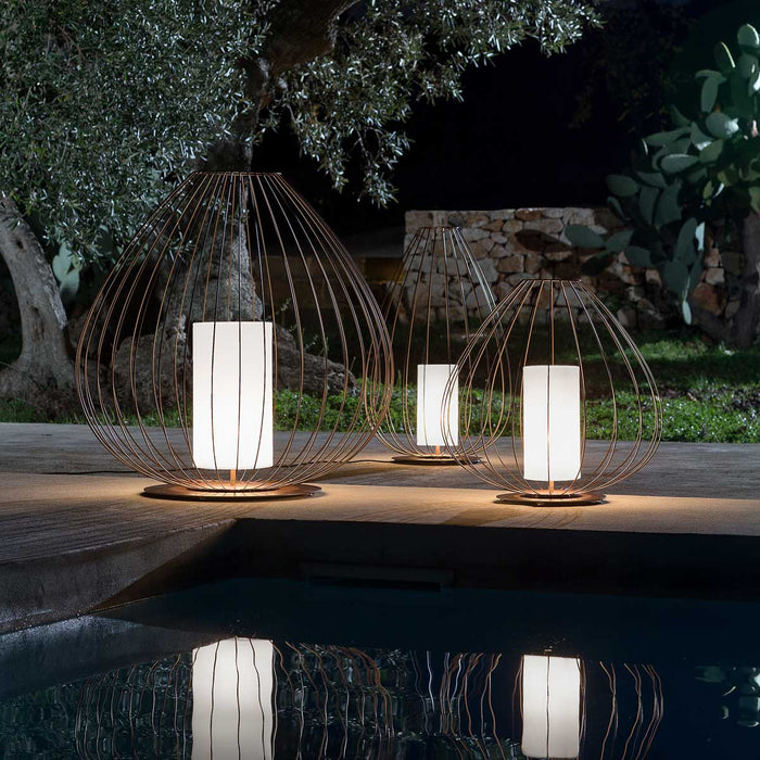 Cell Outdoor Floor Lamp