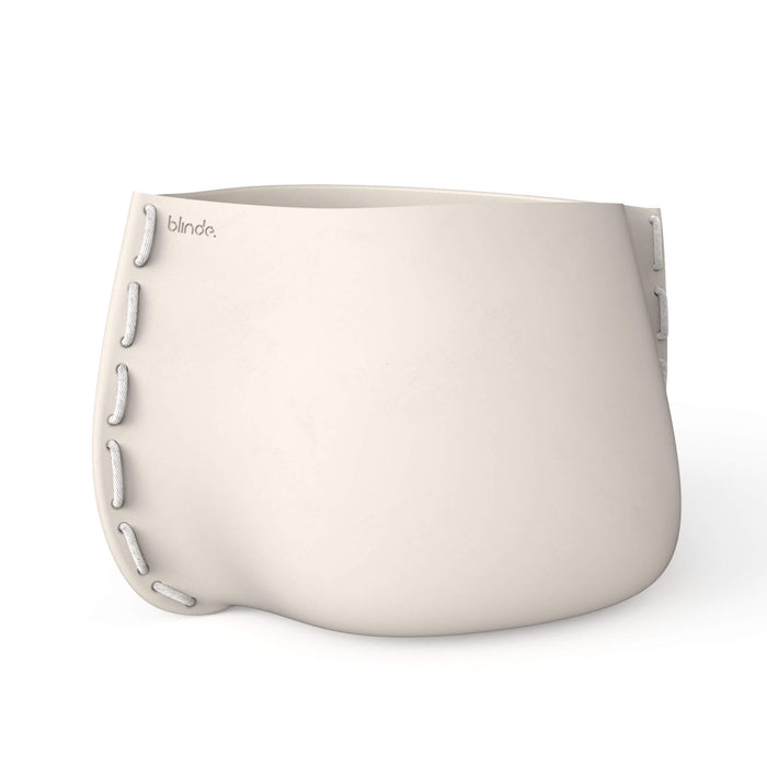 Stitch 100 Concrete Planter
