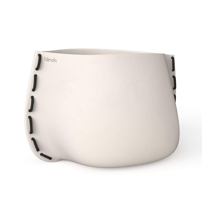 Stitch 100 Concrete Planter