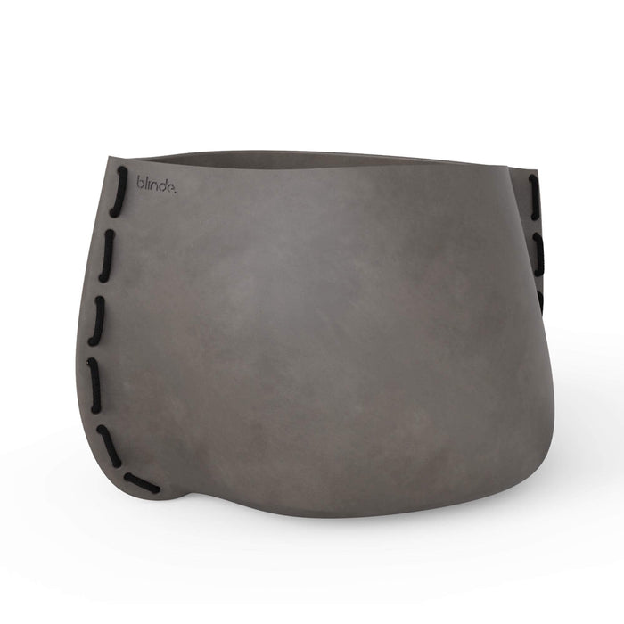 Stitch 100 Concrete Planter