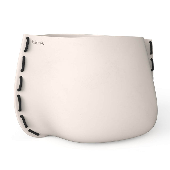 Stitch 125 Concrete Planter