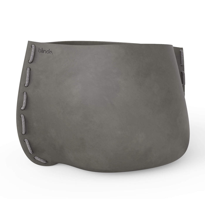 Stitch 125 Concrete Planter