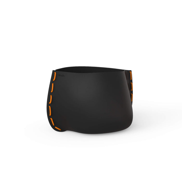 Stitch 25 Concrete Planter