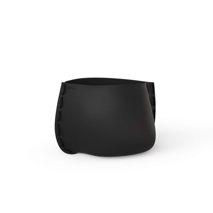 Stitch 25 Concrete Planter