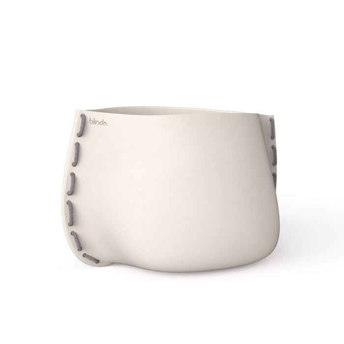 Stitch 50 Concrete Planter