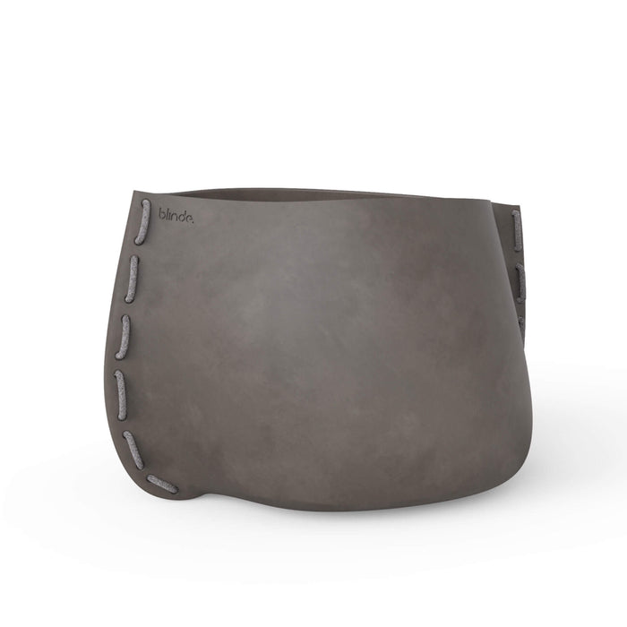 Stitch 75 Concrete Planter