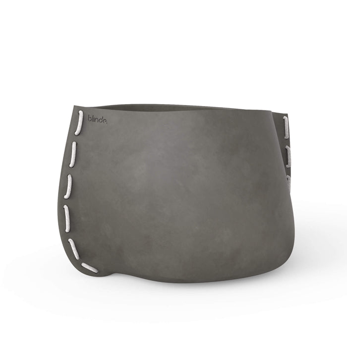 Stitch 75 Concrete Planter