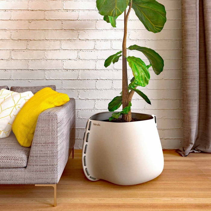 Stitch 75 Concrete Planter